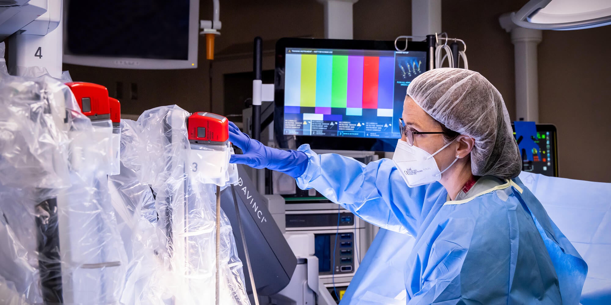 Transplant doctor with surgical robot