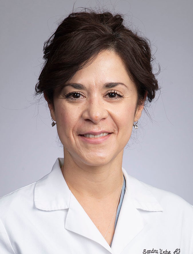 Sandra G Uribe