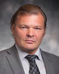 Cezary A Kakol, MD