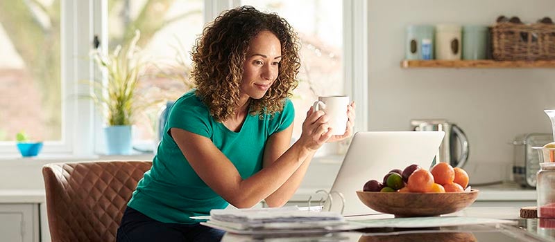 woman with laptop