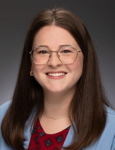 Stefanie A Abbott