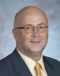 Stephen P MacLeod