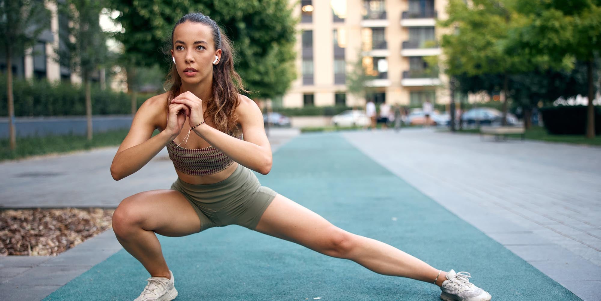 Women sport medicine knee pain 